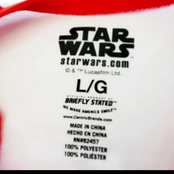 Men's Large Star Wars Baby Yoda Galaxy Greetings Christmas shirt - Picture 2 of 2